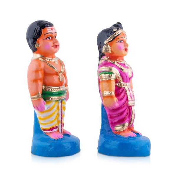 Young Couple Clay Golu Bommai Pair - 8 x 3 Inches | Giri Golu Doll  Navaratri Golu Bomma Gombe Bommai Online