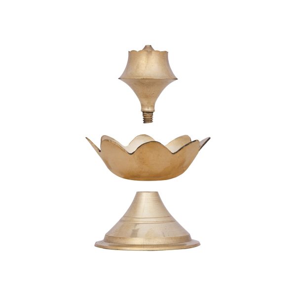 Agarbathi Stand - 2 x 2.5 Inches | Lotus Design Brass Incense Holder for Pooja  60 Gms Approx Fashion